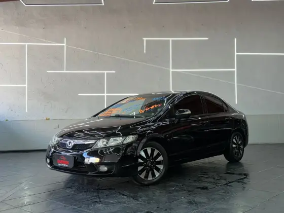 HONDA CIVIC 1.8 LXL 16V FLEX 4P AUTOMÁTICO HONDA CIVIC 1.8 LXL 16V FLEX 4P AUTOMÁTICO