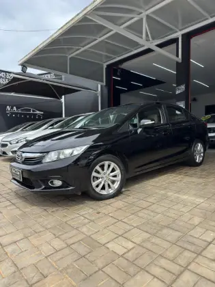 HONDA CIVIC 2.0 LXR 16V FLEX 4P AUTOMÁTICO HONDA CIVIC 2.0 LXR 16V FLEX 4P AUTOMÁTICO