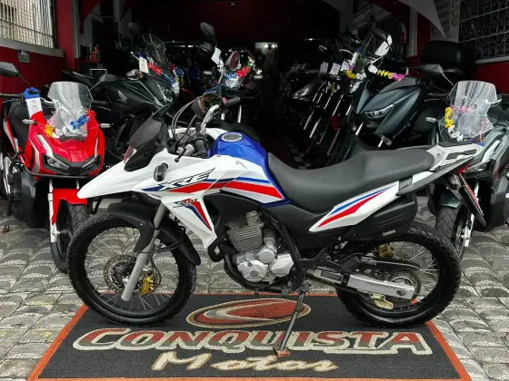 HONDA XRE 300 ABS HONDA XRE 300 ABS