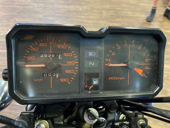 HONDA-CB 450 HONDA-CB 450-1985