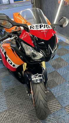 HONDA-CBR 1000RR REPSOL HONDA-CBR 1000RR REPSOL-2011