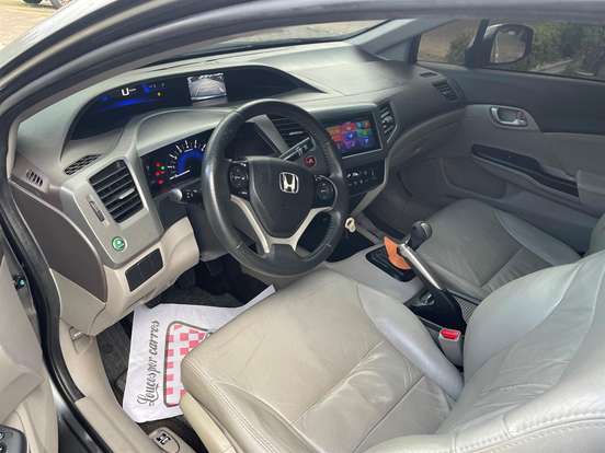 HONDA-CIVIC-2012