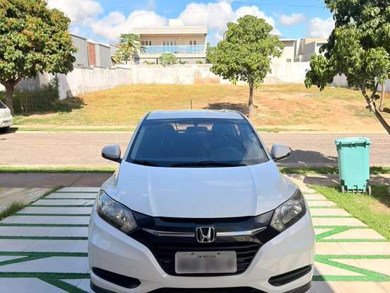 HONDA-HR-V-1.8 16V FLEX LX 4P AUTOMÁTICO HONDA-HR-V-2016