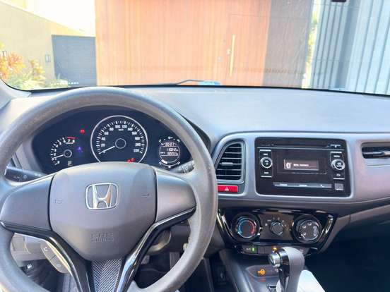 HONDA-HR-V-1.8 16V FLEX LX 4P AUTOMÁTICO HONDA-HR-V-2016