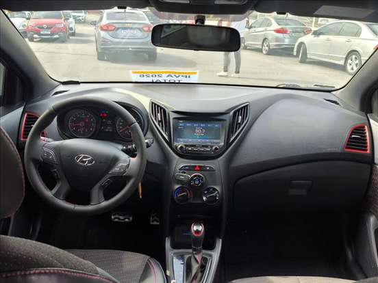 HYUNDAI-HB20-2018