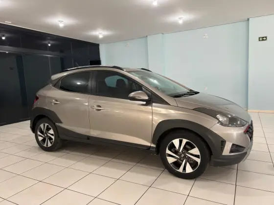 HYUNDAI HB20X 1.6 16V FLEX VISION AUTOMÁTICO