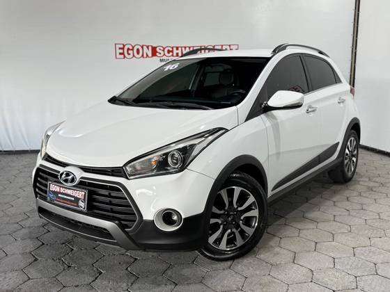 HYUNDAI HB20X 1.6 16V PREMIUM FLEX 4P AUTOMÁTICO