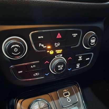 JEEP-COMPASS-2020