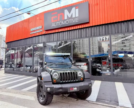 JEEP WRANGLER 3.6 UNLIMITED SPORT 4X4 V6 GASOLINA 4P AUTOMÁTICO