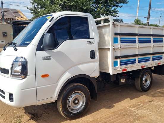 KIA-BONGO-2.5 TD DIESEL STD CS 4x4 MANUAL KIA-BONGO-2023