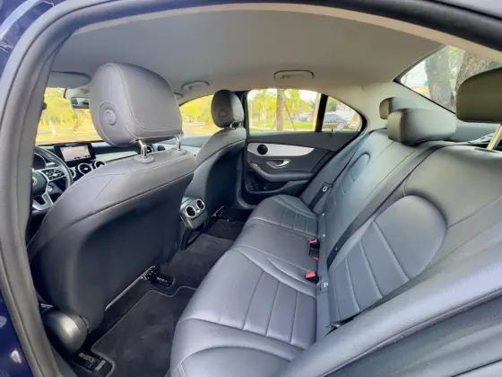 /en/city/cate-car-used-car/mercedes-benz-c-180-2019-1-6-cgi-flex-avantgarde-9g-tronic-44661155884499968/-12