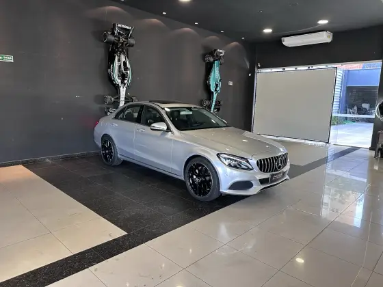 MERCEDES-BENZ C 250 2.0 CGI GASOLINA AVANTGARDE 9G-TRONIC