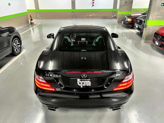 MERCEDES-BENZ-SLK 200-2011