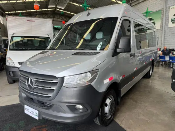 MERCEDES-BENZ SPRINTER 2.2 CDI DIESEL VAN 516 TA EXTRA LONGO 21L MANUAL