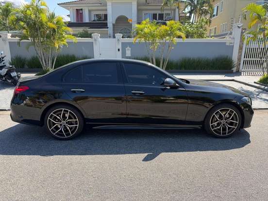 MERCEDES-BENZ-C 300-2025