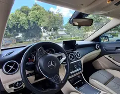 MERCEDES-BENZ GLA 200 1.6 CGI FLEX STYLE 7G-DCT MERCEDES-BENZ GLA 200 1.6 CGI FLEX STYLE 7G-DCT