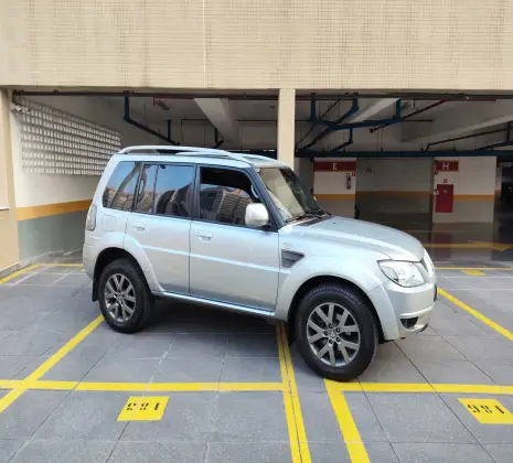 MITSUBISHI PAJERO TR4 2.0 4X2 16V 140CV FLEX 4P AUTOMÁTICO