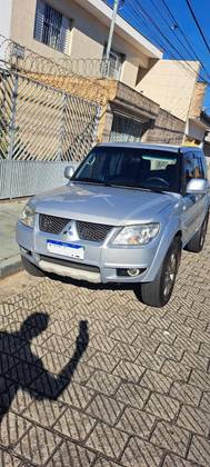 MITSUBISHI PAJERO TR4 2.0 4X4 16V 140CV FLEX 4P MANUAL