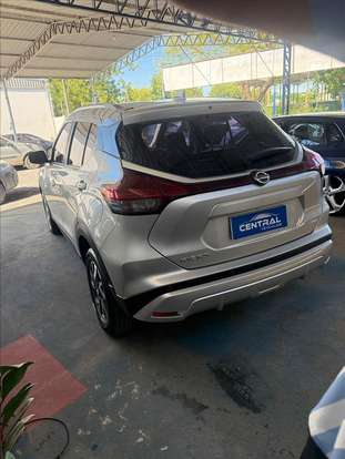 NISSAN-KICKS-2022