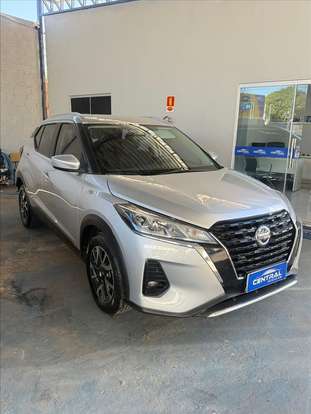 NISSAN-KICKS-2022