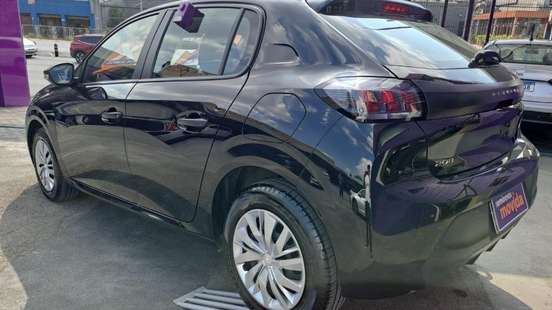 PEUGEOT-208-2023