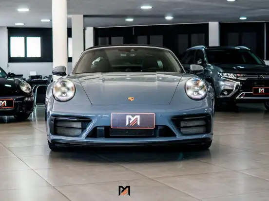 PORSCHE-911-3.0 24V H6 GASOLINA TARGA 4 GTS PDK PORSCHE-911-2023