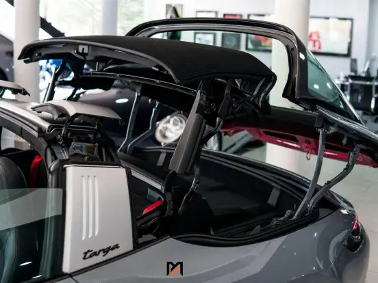PORSCHE-911-3.0 24V H6 GASOLINA TARGA 4 GTS PDK PORSCHE-911-2023