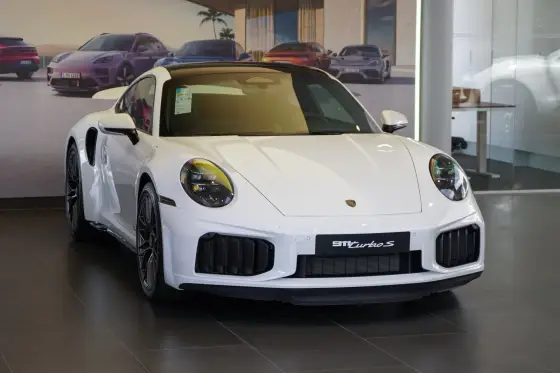 PORSCHE 911 3.6 24V H6 T-HYBRID TURBO S PDK