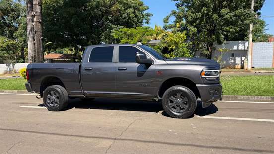 RAM-2500-6.7 I6 TURBO DIESEL LARAMIE CD 4X4 AUTOMÁTICO RAM-2500-2023