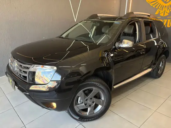 RENAULT DUSTER 2.0 DYNAMIQUE 4X2 16V FLEX 4P AUTOMÁTICO