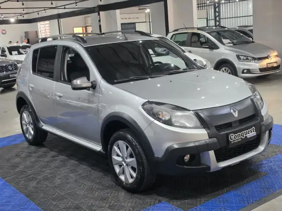 RENAULT SANDERO 1.6 STEPWAY 16V FLEX 4P MANUAL