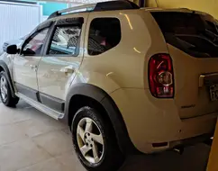 RENAULT DUSTER 2.0 DYNAMIQUE 4X2 16V FLEX 4P AUTOMÁTICO RENAULT DUSTER 2.0 DYNAMIQUE 4X2 16V FLEX 4P AUTOMÁTICO