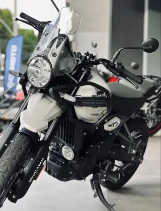 ROYAL ENFIELD HIMALAYAN 450 KAMET WHITE 