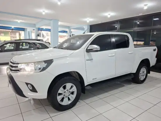 TOYOTA-HILUX-2.8 SRV 4X4 CD 16V DIESEL 4P AUTOMÁTICO TOYOTA-HILUX-2017