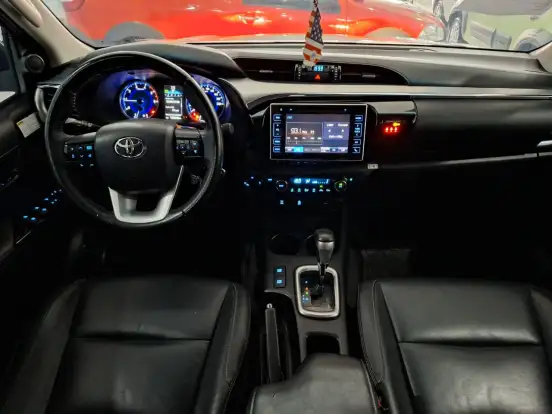 TOYOTA-HILUX-2.8 SRV 4X4 CD 16V DIESEL 4P AUTOMÁTICO TOYOTA-HILUX-2017