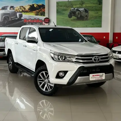 TOYOTA HILUX 2.8 SRX 4X4 CD 16V DIESEL 4P AUTOMÁTICO