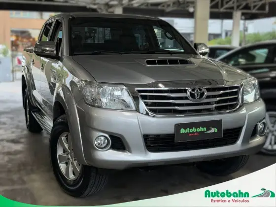 TOYOTA HILUX 3.0 SRV 4X4 CD 16V TURBO INTERCOOLER DIESEL 4P AUTOMÁTICO TOYOTA HILUX 3.0 SRV 4X4 CD 16V TURBO INTERCOOLER DIESEL 4P AUTOMÁTICO