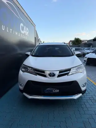TOYOTA-RAV4-2014