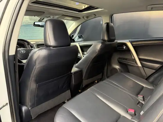 TOYOTA-RAV4-2.5 4X4 16V GASOLINA 4P AUTOMÁTICO TOYOTA-RAV4-2014