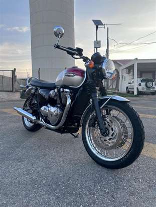 TRIUMPH-BONNEVILLE T120 1200-2016
