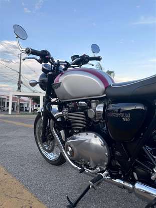 TRIUMPH-BONNEVILLE T120 1200-2016