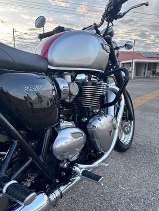 TRIUMPH-BONNEVILLE T120 1200-2016