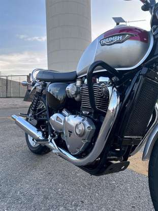 TRIUMPH-BONNEVILLE T120 1200-2016