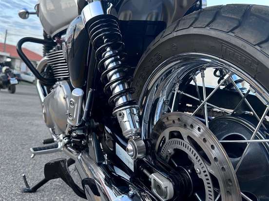 TRIUMPH-BONNEVILLE T120 1200 TRIUMPH-BONNEVILLE T120 1200-2016