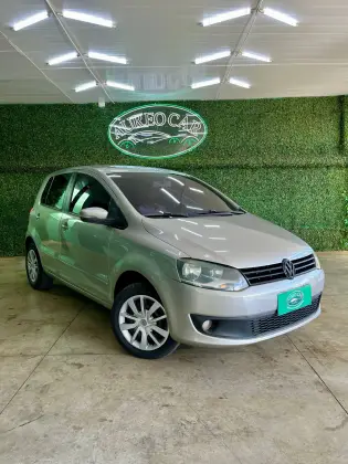 VOLKSWAGEN FOX 1.6 MI 8V FLEX 4P MANUAL
