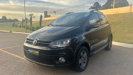 VOLKSWAGEN FOX 1.6 MI 8V FLEX 4P MANUAL