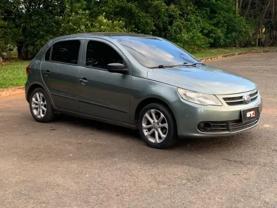VOLKSWAGEN GOL 1.0 MI SELEÇÃO 8V FLEX 4P MANUAL G.V