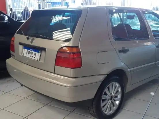 VOLKSWAGEN-GOLF-2.0 MI GLX 8V GASOLINA 4P MANUAL VOLKSWAGEN-GOLF-1998