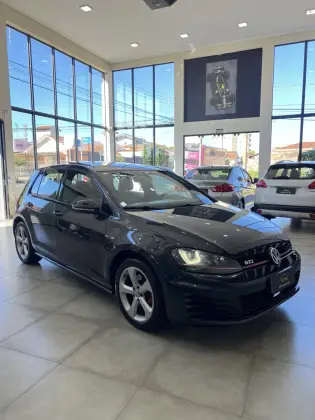 VOLKSWAGEN GOLF 2.0 TSI GTI 16V TURBO GASOLINA 4P AUTOMÁTICO