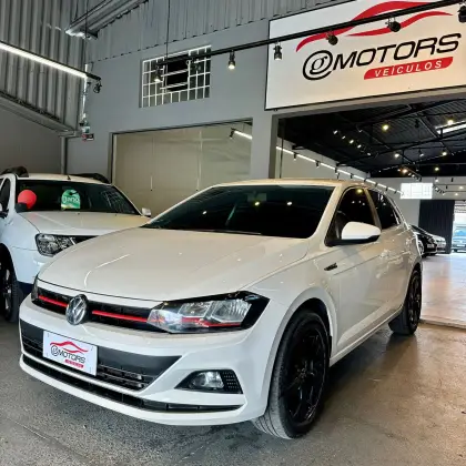 VOLKSWAGEN POLO 1.0 200 TSI COMFORTLINE AUTOMÁTICO